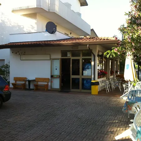 Nave Hotel
